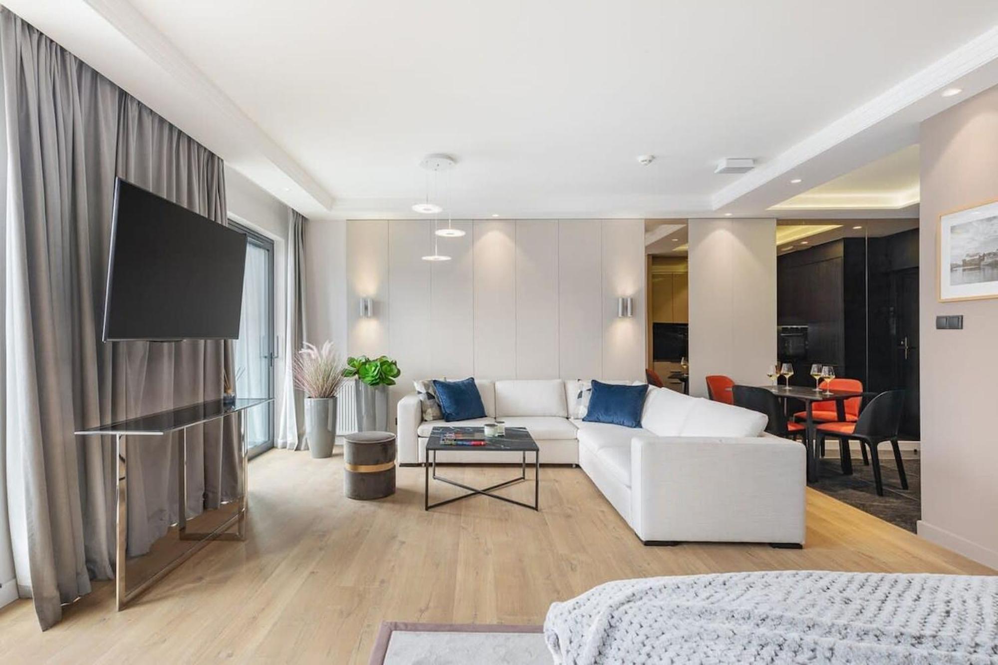 Rent Like Home - Deo Plaza Wyspa Spichrzow Gdansk Ngoại thất bức ảnh
