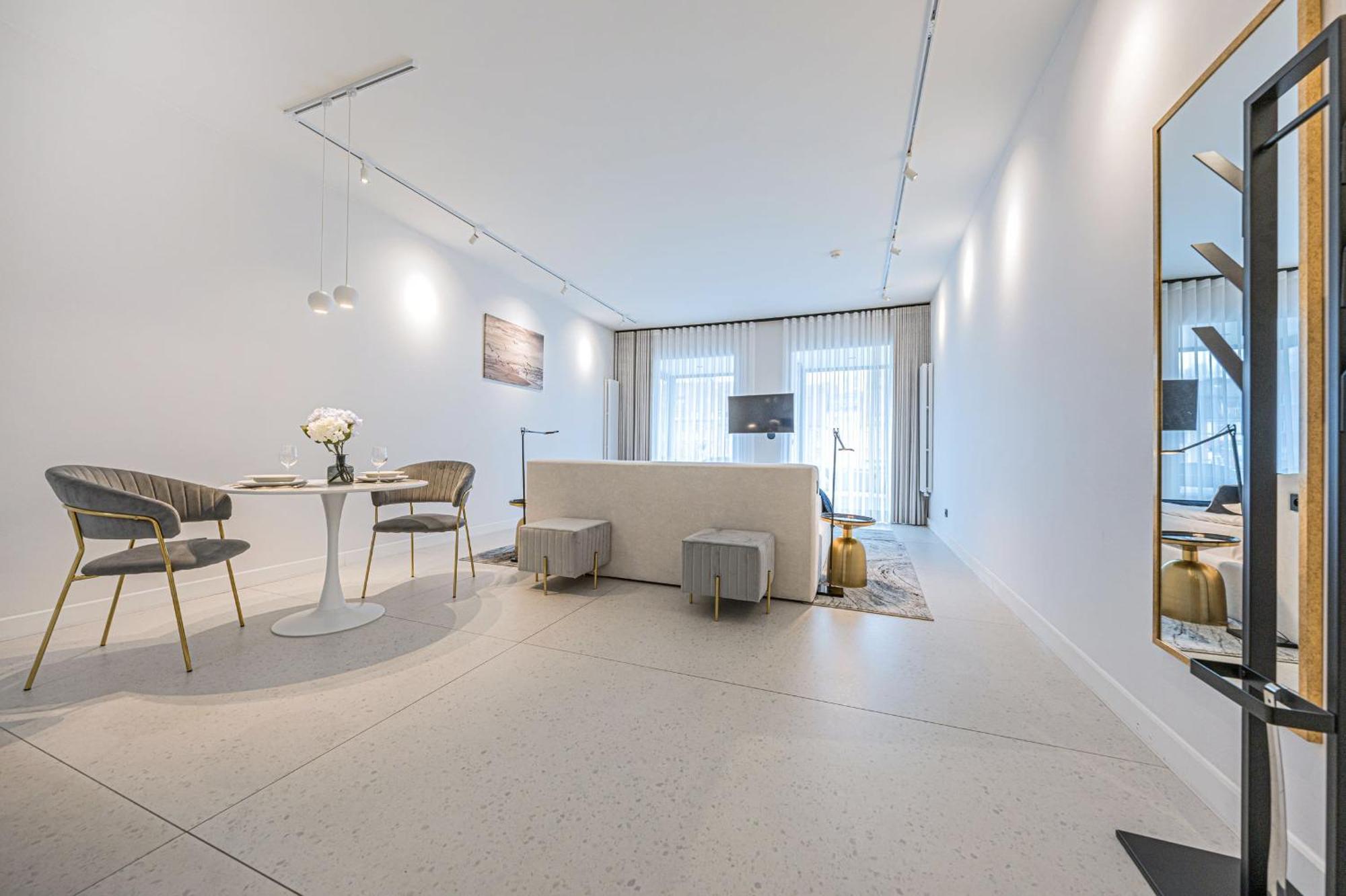 Rent Like Home - Deo Plaza Wyspa Spichrzow Gdansk Ngoại thất bức ảnh